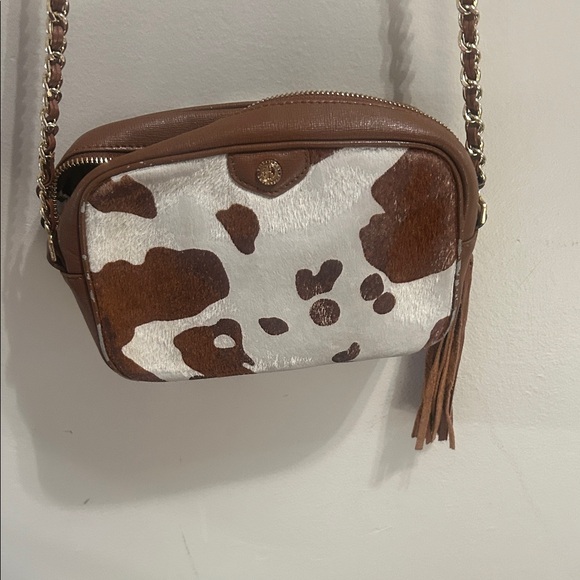 Chic Cowhide Crossbody Bag with Chain Strap - Picture 10 of 13